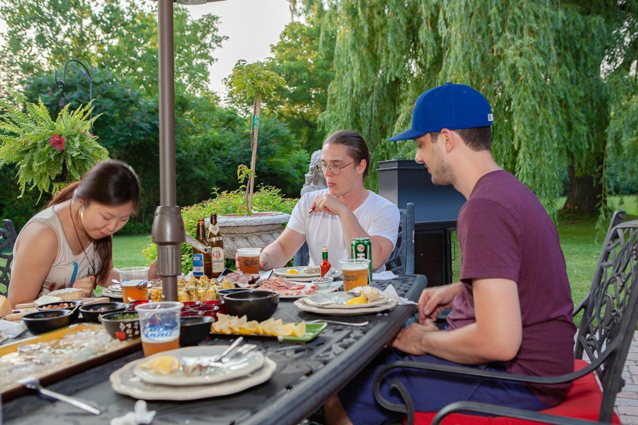 Nature Oasis Bar Room Dundas Екстериор снимка